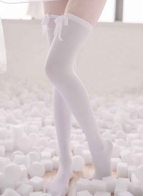 下雨天的车站避雨4动画片_高清电影免费在线